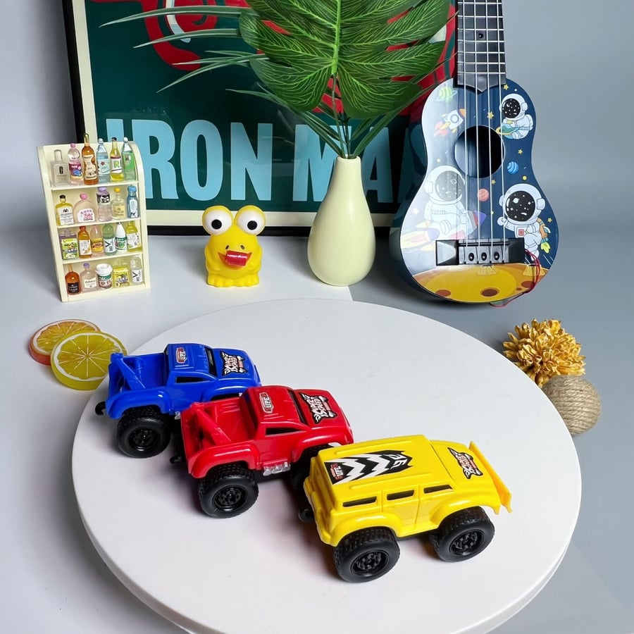 🔥 Magnetic Wall Climbing Toy Car( Pack of 6)