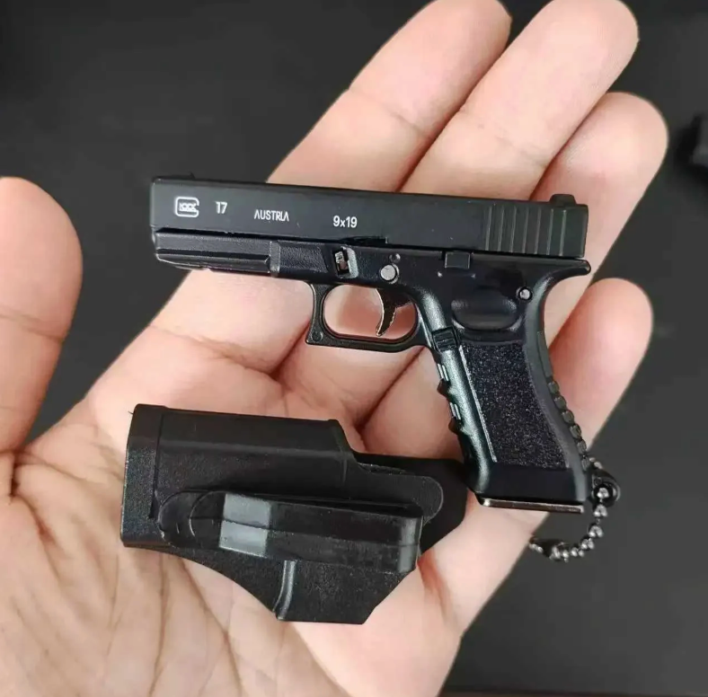 Mini Tactical Key Holder Clip (Pack of 2) – Secure and Compact