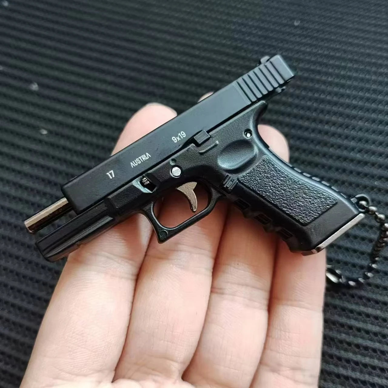 Mini Tactical Key Holder Clip (Pack of 2) – Secure and Compact